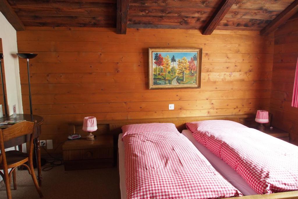 Hotel Simmental Boltigen Zimmer foto